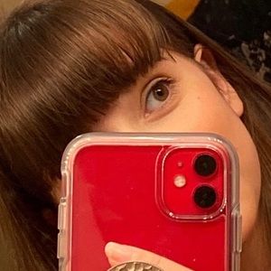 Meet your Posher, Daniela